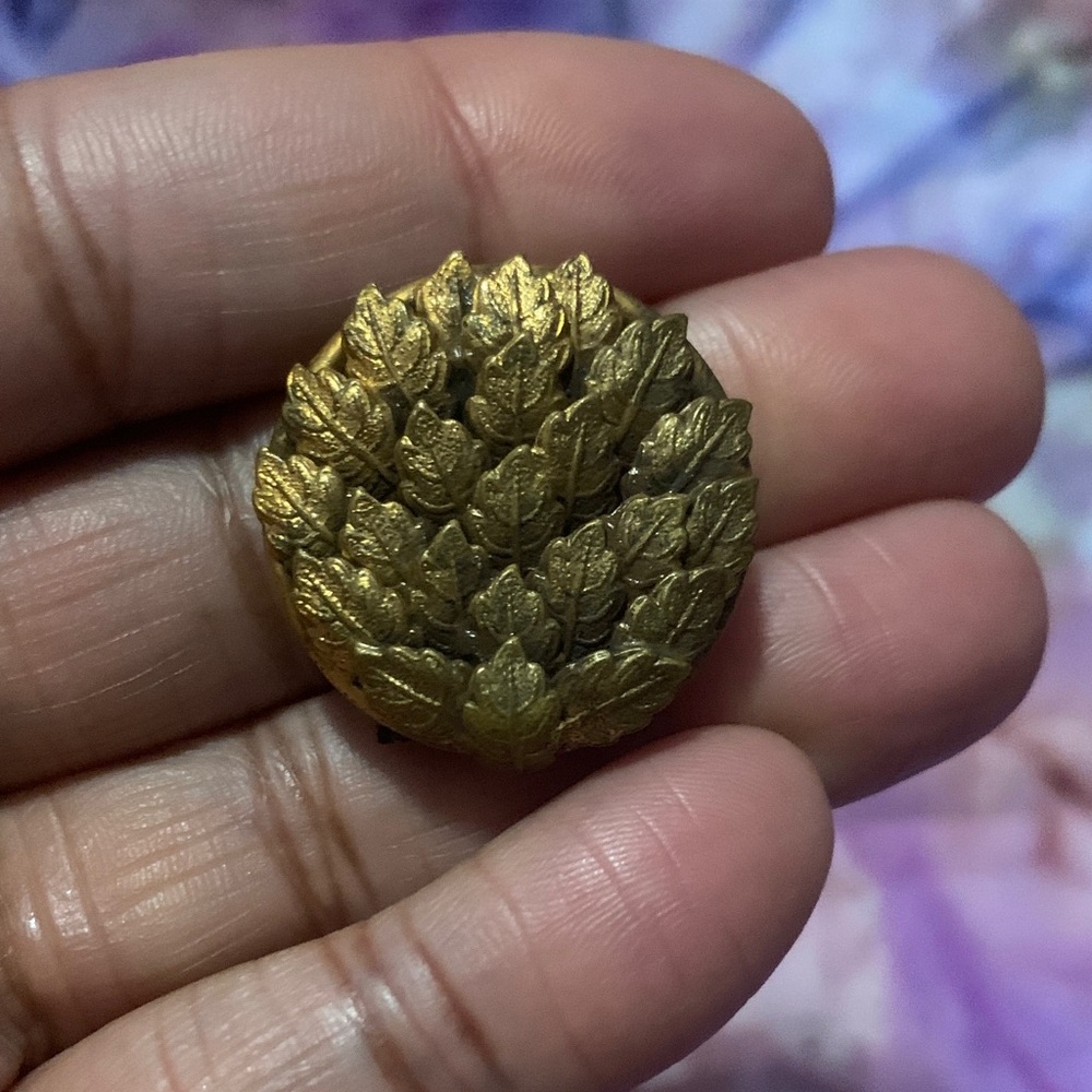 Vintage Scarf 🧣Clip